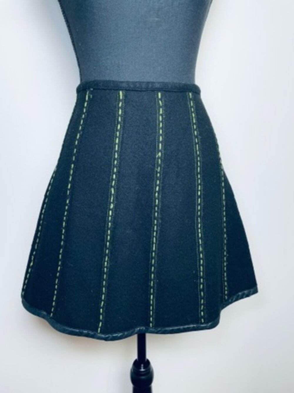 MAX MARA Weekend black wool-blend paneled A-line skirt